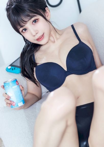 女被c黄扒衣服漫画