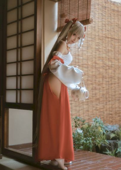 奈奈美出差被讨厌上司侵犯