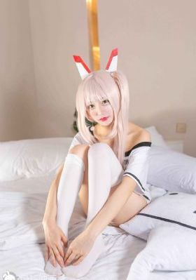 僵尸艳淡