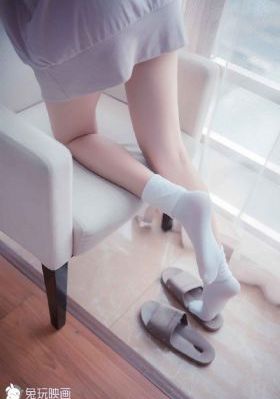美女老师在线观看