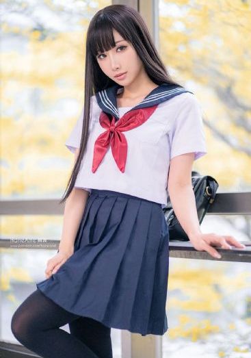 顶女人臀部泄精视频