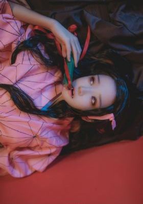 朋友善良的妻子