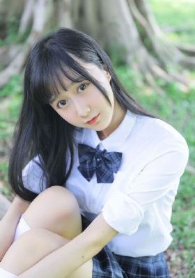 诱人的女老板4中文字幕