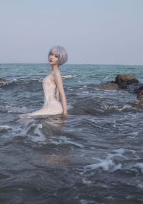 年轻妻子的秘密