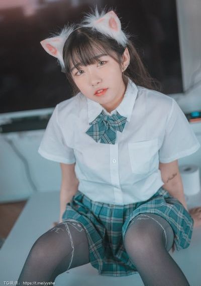 相亲对象是学生强硬的问题少年
